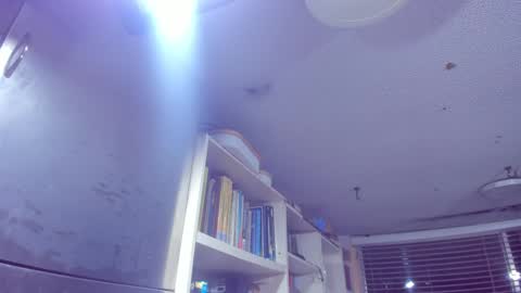 Snapshot of cuteanddesesperate chatting on December 2024 07:46:01 AM WANNA SEE MORE OF TWINS online show from December 2024 07:46:01 AM