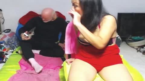 Snapshot of cuteandsexyone chatting on January 2025 01:41:01 AM CuteAndSexyOne Na and Brian online show from January 2025 01:41:01 AM