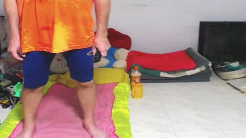 Snapshot of cuteandsexyone chatting on January 2025 02:00:01 PM CuteAndSexyOne Na and Brian online show from January 2025 02:00:01 PM