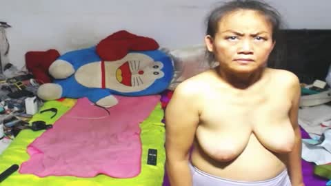 Snapshot of cuteandsexyone chatting on February 2025 05:37:01 PM CuteAndSexyOne Na and Brian online show from February 2025 05:37:01 PM