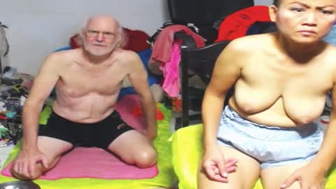 Snapshot of cuteandsexyone chatting on February 2025 09:11:01 AM CuteAndSexyOne Na and Brian online show from February 2025 09:11:01 AM