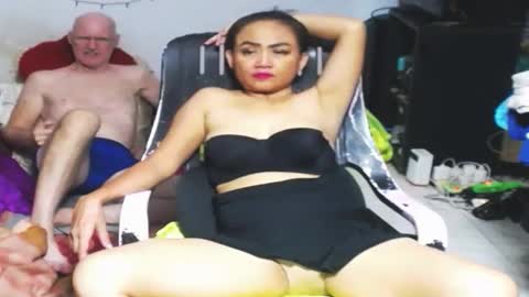 Snapshot of cuteandsexyone chatting on October 2025 05:32:02 PM CuteAndSexyOne Na and Brian online show from October 2025 05:32:02 PM