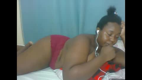 Snapshot of cuteaurel chatting on April 2026 06:12:01 PM AURELIA online show from April 2026 06:12:01 PM