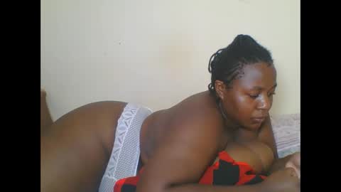 Snapshot of cuteaurel chatting on May 2026 11:48:02 AM AURELIA online show from May 2026 11:48:02 AM