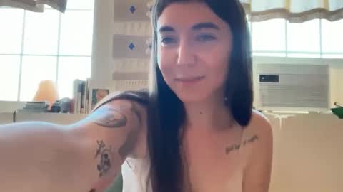 Snapshot of cuteballoons chatting on September 2025 05:37:01 PM CuteBalloons online show from September 2025 05:37:01 PM