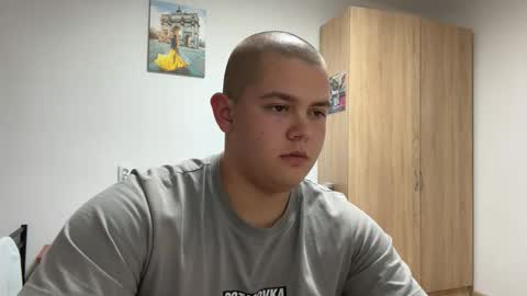 Snapshot of cutebutnaughty_ chatting on October 2025 06:16:02 PM Alex online show from October 2025 06:16:02 PM