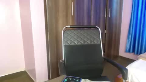 cutebuu online show from November 2025 12:18:01 PM