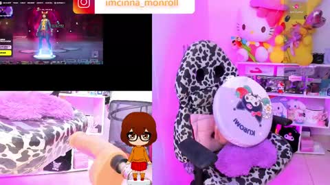 Snapshot of cutecinamonroll chatting on February 2025 10:39:01 PM Cinna independent model online show from February 2025 10:39:01 PM