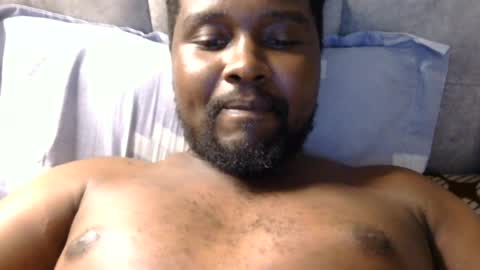 Snapshot of cutee_daddy chatting on August 2026 09:17:02 PM daddy online show from August 2026 09:17:02 PM