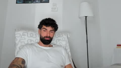 cuteeboy online show from March 2026 05:35:02 AM