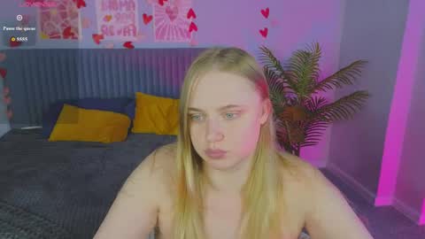 Snapshot of cutefever chatting on June 2026 01:20:02 AM Amyy online show from June 2026 01:20:02 AM