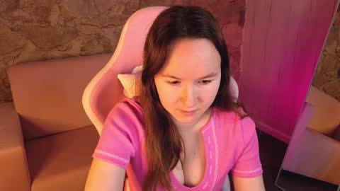 cuteglory online show from February 2026 01:55:01 AM