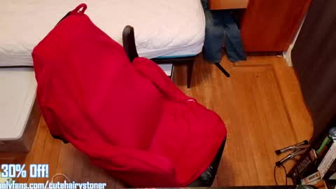 Snapshot of cutehairystoner chatting on May 2026 04:39:01 AM cutehairystoner online show from May 2026 04:39:01 AM