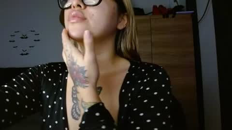 isabella online show from June 2026 04:17:02 PM