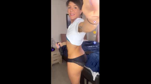 cutekarii online show from November 2025 04:09:01 PM
