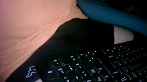 Snapshot of cuteman88 chatting on October 2025 10:00:01 PM Cuteman online show from October 2025 10:00:01 PM