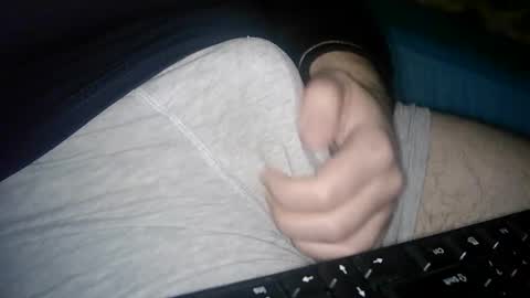 Snapshot of cuteman88 chatting on February 2026 09:35:01 PM Cuteman online show from February 2026 09:35:01 PM