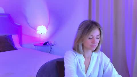 cutemirage online show from November 2025 02:30:02 PM