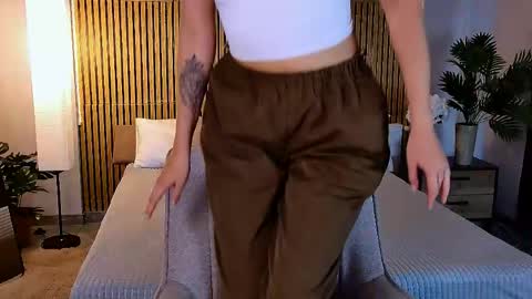cutemirage online show from June 2026 02:32:02 PM