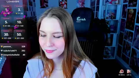 Rina online show from February 2025 11:44:02 AM