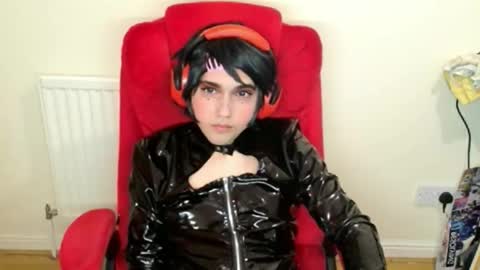 cutest_princess online show from February 2026 11:00:01 PM