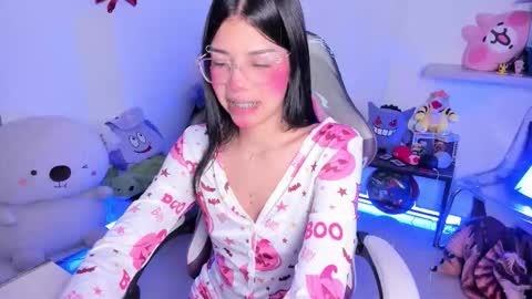 Snapshot of cutestephuwu chatting on October 2025 11:59:02 PM  - independent model online show from October 2025 11:59:02 PM