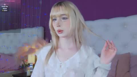 Snapshot of cutetomie chatting on May 2026 09:20:02 PM Tomie online show from May 2026 09:20:02 PM
