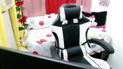 cuteychub online show from January 2026 02:21:02 PM