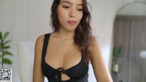 angela online show from May 2026 06:03:01 PM