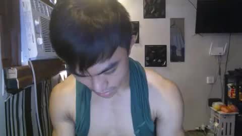 Snapshot of cutie_hunk69 chatting on June 2026 03:12:01 AM cutie_hunk69 online show from June 2026 03:12:01 AM