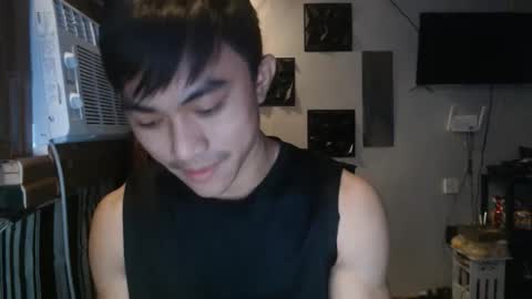 Snapshot of cutie_hunk69 chatting on June 2026 03:00:02 AM cutie_hunk69 online show from June 2026 03:00:02 AM