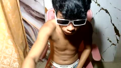 cutie_mico online show from July 2026 04:23:01 PM