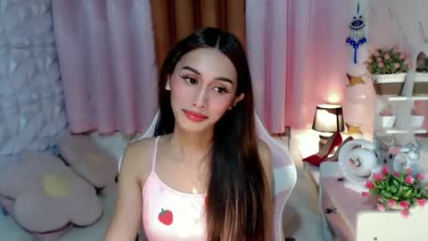 cutie_mitcha online show from October 2025 10:56:01 AM