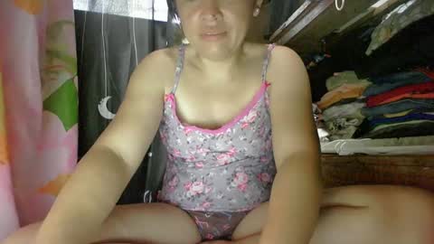Snapshot of cutie_pie02 chatting on April 2026 10:07:02 PM cutie_pie02 online show from April 2026 10:07:02 PM
