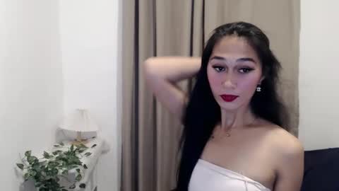 Urlover Steph online show from June 2026 06:19:02 PM