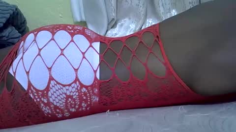 Snapshot of cutiehanish4 chatting on October 2025 02:26:01 AM cutiehanish4 online show from October 2025 02:26:01 AM