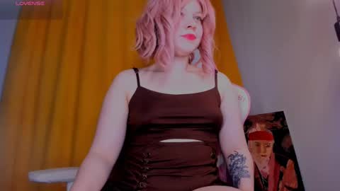 Snapshot of cutiesue chatting on April 2026 11:46:02 PM CutieSue online show from April 2026 11:46:02 PM
