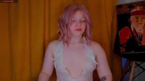 Snapshot of cutiesue chatting on June 2026 12:27:01 AM CutieSue online show from June 2026 12:27:01 AM