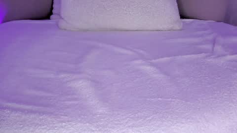 Hannah online show from April 2026 07:58:02 PM