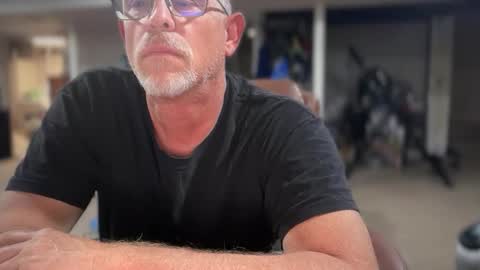 cuuminpussy online show from November 2025 06:48:01 AM