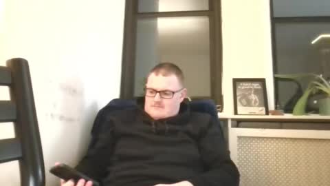 Walker online show from October 2025 11:04:02 PM