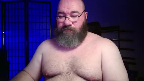 Snapshot of cwbyga chatting on June 2026 04:02:01 AM Bubba Bull online show from June 2026 04:02:01 AM