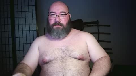 Snapshot of cwbyga chatting on June 2026 04:45:01 AM Bubba Bull online show from June 2026 04:45:01 AM