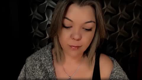 Snapshot of cyberdomme chatting on February 2025 08:28:01 PM Full time mean bitch. online show from February 2025 08:28:01 PM