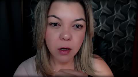 Full time mean bitch. online show from November 2025 01:38:01 AM