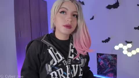  cyber zoe   online show from October 2025 10:41:01 AM