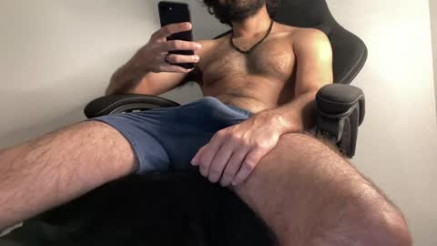 Snapshot of cylusx chatting on June 2026 07:44:01 AM Cylus X online show from June 2026 07:44:01 AM