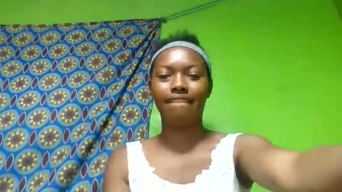 Snapshot of cynthia233365 chatting on June 2026 03:36:01 PM cynthia233365 online show from June 2026 03:36:01 PM
