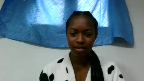 Snapshot of cynthia233365 chatting on June 2026 10:15:01 AM cynthia233365 online show from June 2026 10:15:01 AM