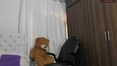 cyntia online show from May 2026 01:16:02 PM